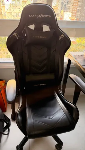CADEIRA GAMER DX RACER PRETA COURO
