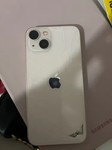 VENDO IPHONE 13