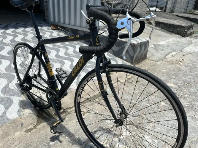 Caloi 10 Speed - Shimano Tourney