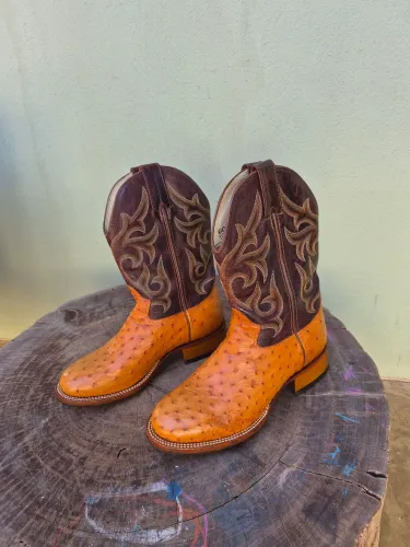 Bota goyazes avestruz 39