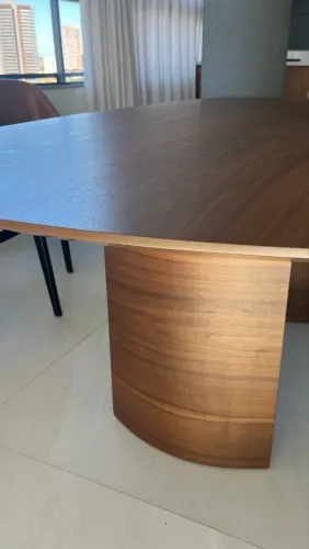 Mesa de jantar lamina natural Nogueira 