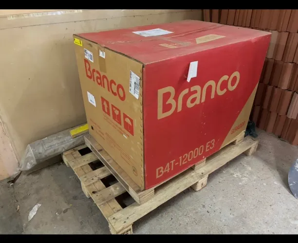 Gerador de energia Branco