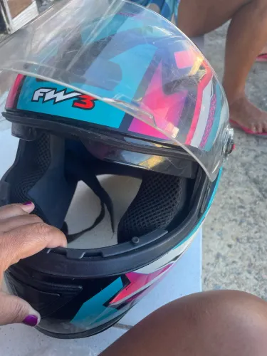 Capacete numeração 58