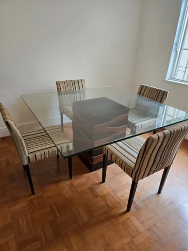 Mesa vidro grosso (2,0cm) 1,50x1,50 quadrada