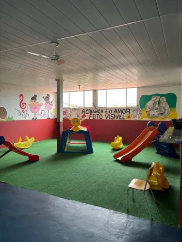 Vendo Escola/Creche infantil 