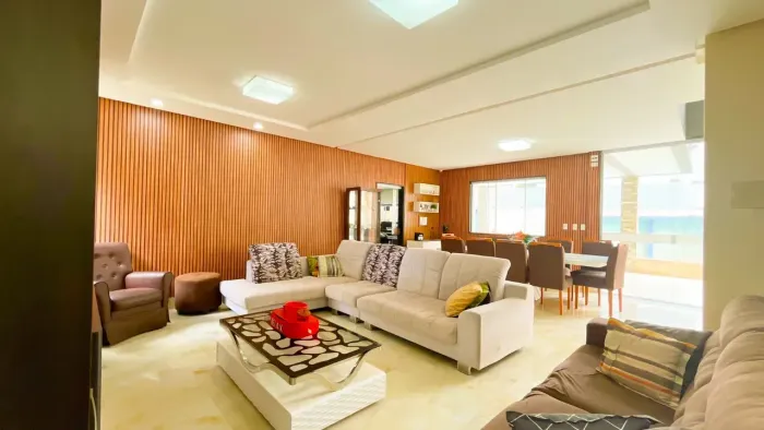 Casa duplex com 425m², 5 suítes, piscina e varanda gourmet privativa, no Bosque dos Pássar