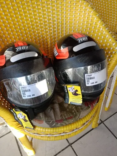 Capacete novo 