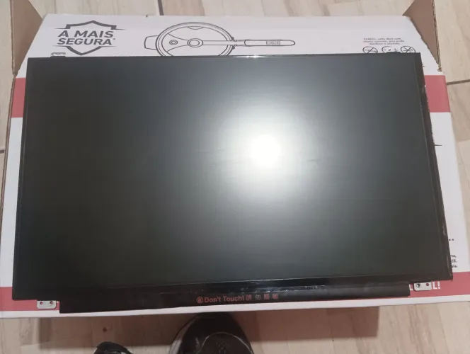Tela para notebook modelos na descrição 
