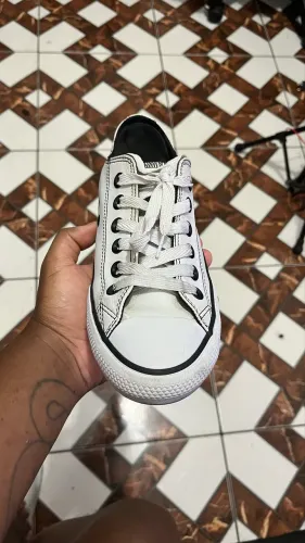 Tênis All Star de couro TAM 36