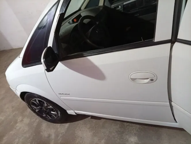 Chevrolet Meriva Maxx 1.4 MPFI 8V Econoflex 5P 2012