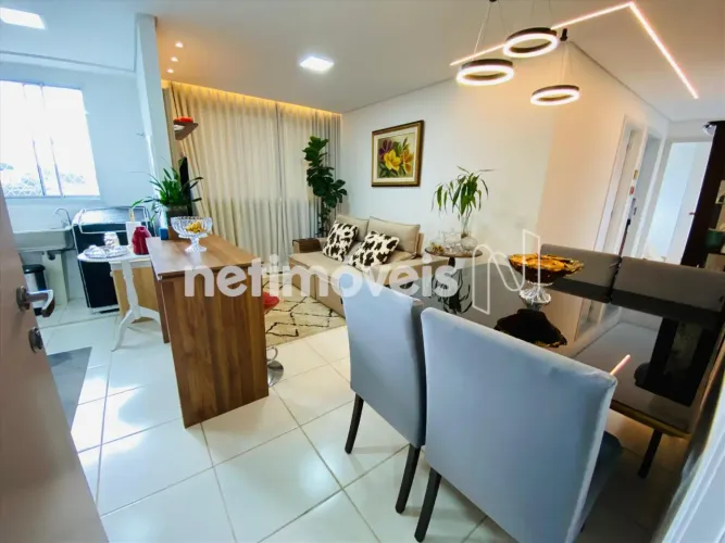 Apartamento 02 quartos no Serrano a venda