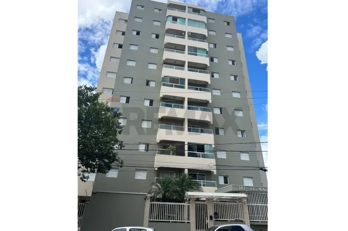 Apartamento para alugar central com 3 quartos, 2 banheiros, 1 vaga I Área de lazer com pis