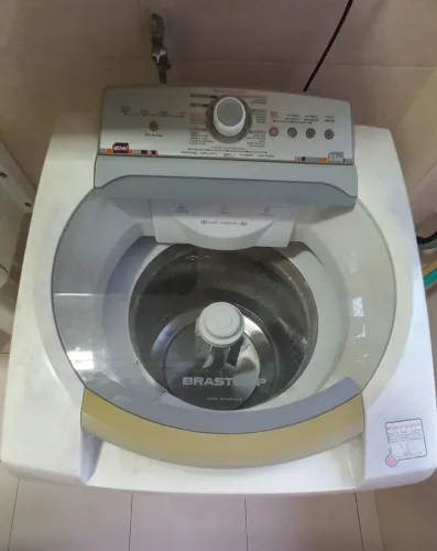 Máquina de lavar roupas Brastemp