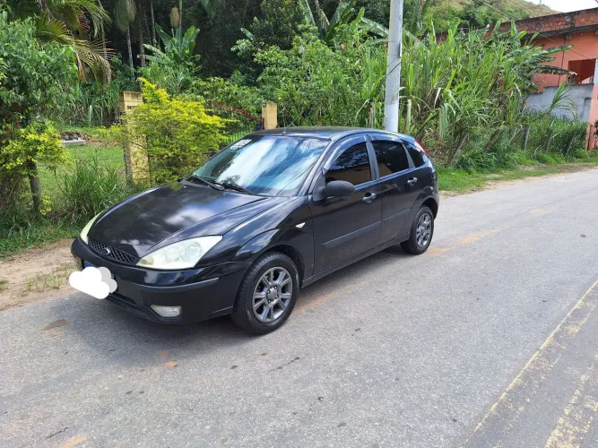 Ford Focus 1.6 S/se/se Plus Flex 8v/16v 5P 2009