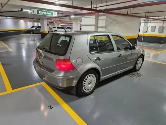 Volkswagen Golf 2.0/ 2.0 MI Flex Aut/tiptronic. 2003