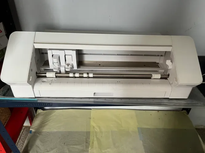 Máquina de corte Silhouette cameo 4