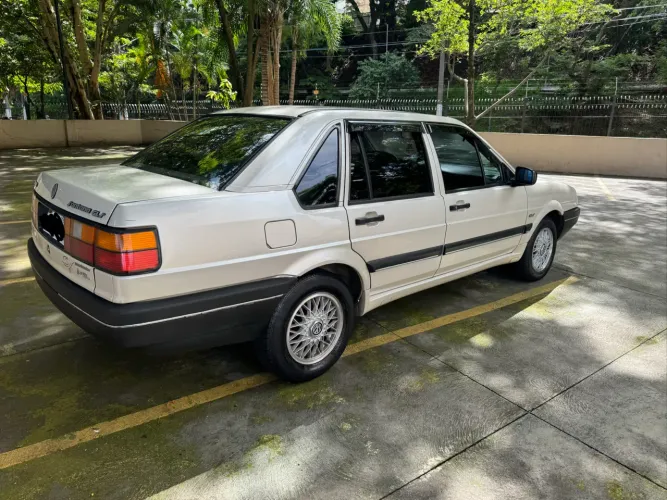 Volkswagen Santana Glsi / GLS 1.8/ 2.0 (álcool) 1992