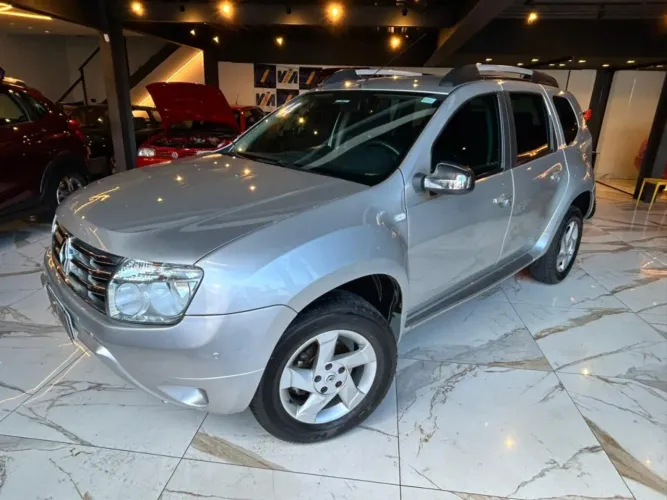 Renault Duster Dynamique 2.0 Hi-flex 16V Aut. 2014