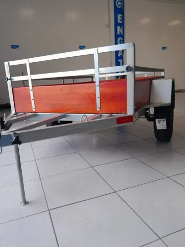 Carretinha 200x130 Dacla