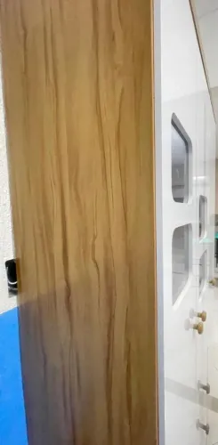 Guarda roupa novo