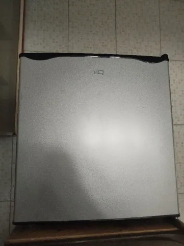 VENDO FRIGOBAR 52 LT