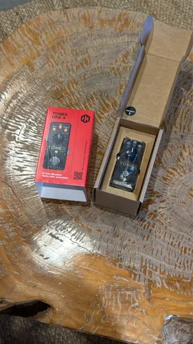 Pedal Tonex One Plus ( midi ) Novo lacrado