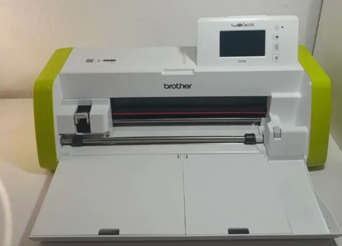 Maquina brother scancut SDX85 seminova na garantia 