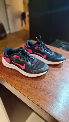 Tênis Nike Original Infantil Nº 33 - Preto e Rosa - Excelente Estado