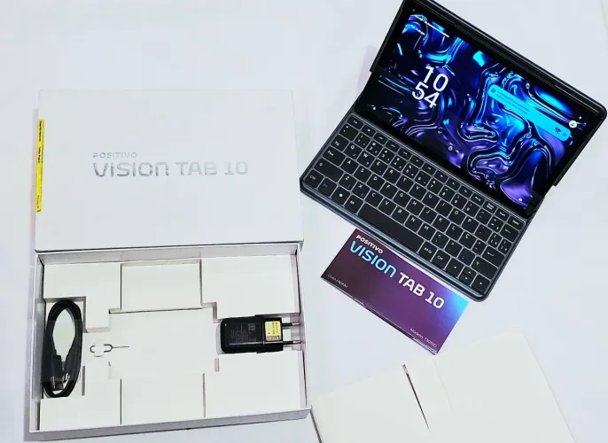 Tablet novo pega chip/ 128gb completo e teclado