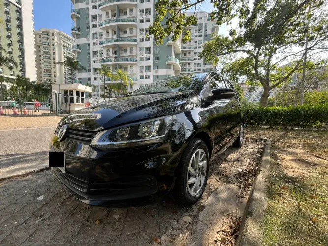 Volkswagen Fox Trendline 1.6 Flex 8V 5P 2015