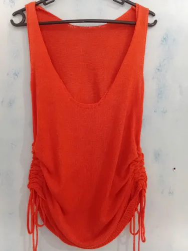 Blusa Shein de linha laranja M/G