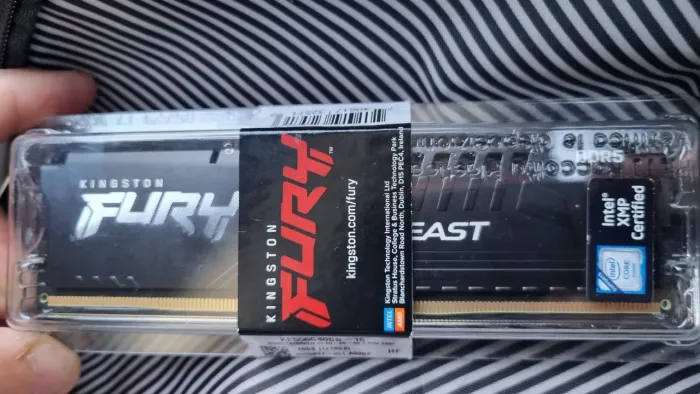 Memória DDR5 Kingston Fury Beast 16GB 5600MHz