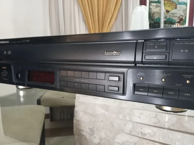 Pioneer LaderDisc player CLD-990 - Raridade!