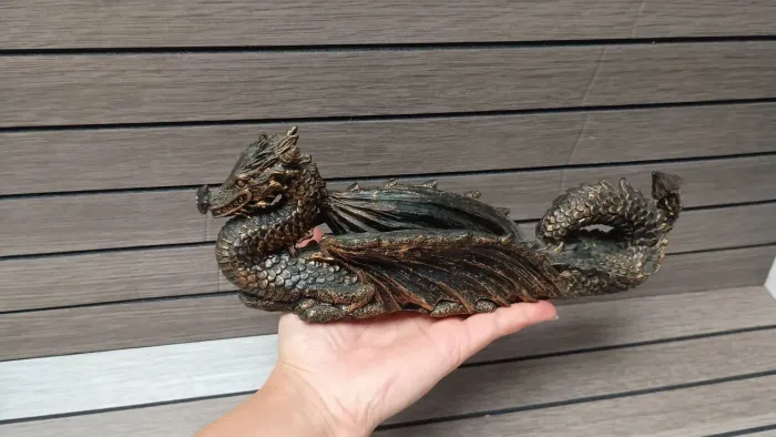 incensário de dragão em resina com acabamento em ouro envelhecido 27 cm