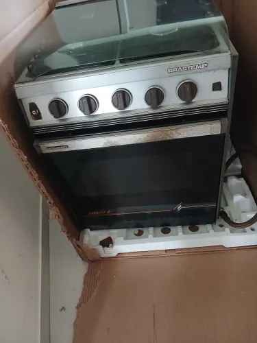 Fogão usado