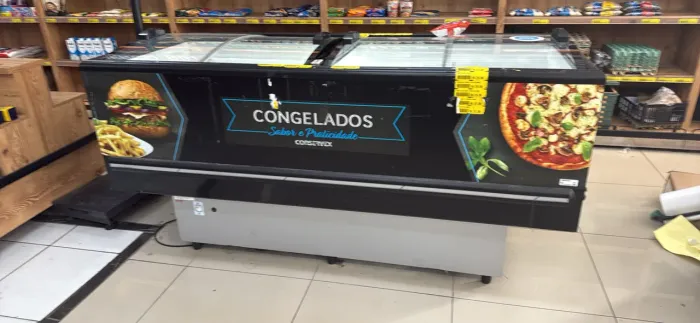 Ilha refrigerada para congelados 600litros