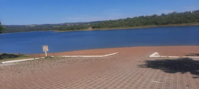 VENDO OU TROCO LOTE NO CORUMBÁ COM 4000M2
