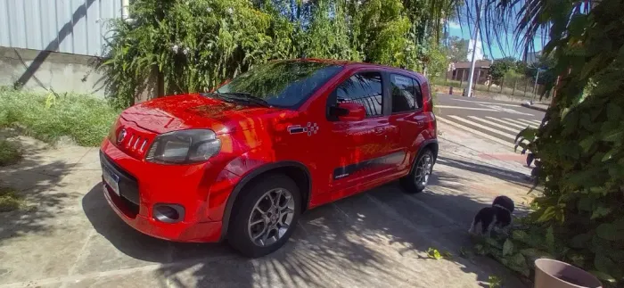 Fiat Uno Sporting 1.4 EVO Fire Flex 8V 4P 2013