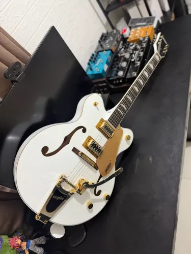 Guitarra Gretsch G5422tg