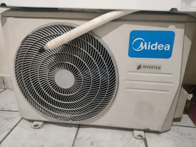 Ar condicionado - 18 mil BTUs - Midea inverter
