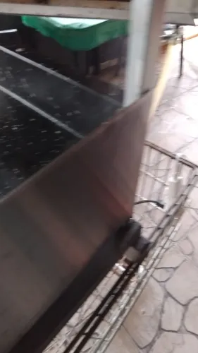 Vende-se máquina de assar frango progas. 
