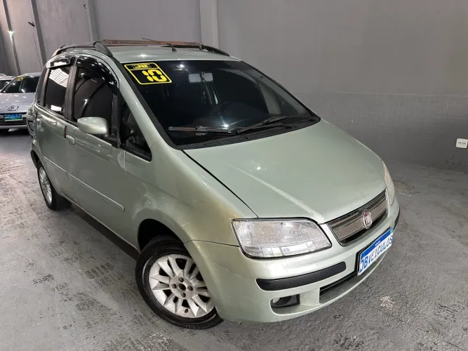 Fiat Idea ELX 1.4 MPI Fire Flex 8V 5P 2010