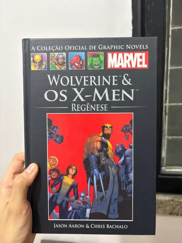 HQ Marvel - Wolverine e os X-Men - Regênese - Salvat Capa Preta 80