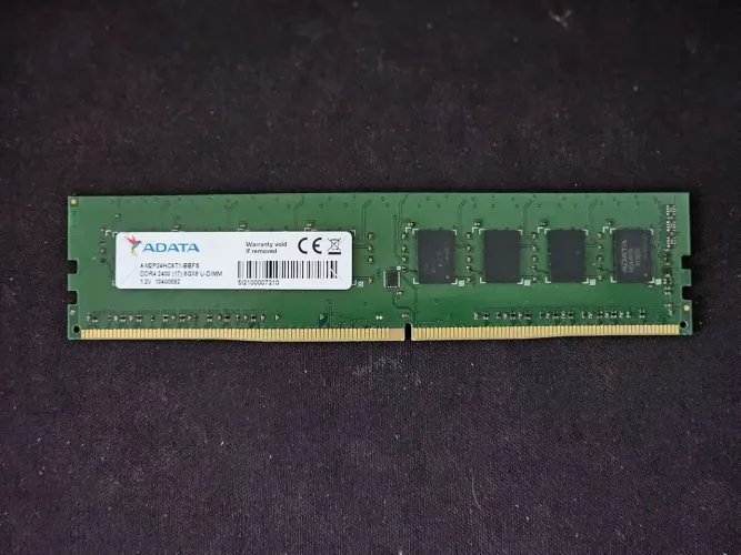 Memória 8GB DDR4 - ADATA para PC