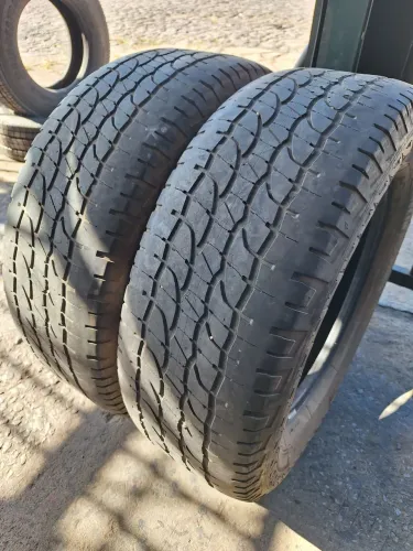 Pneus 265 60 18 Michelin (meia-vida