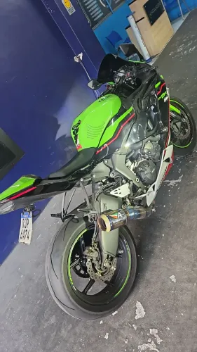 Vendo ou Troco Kawasaki Ninja ZX6R 636 2022 muito zaro!