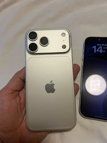 18 PRO MAX SILVER 256 GB 