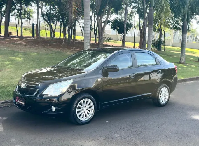 Chevrolet Cobalt LTZ 1.4 8V Flexpower/econoflex 4P 2012