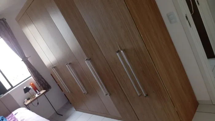 Guarda roupa de casal. Perfeito estado