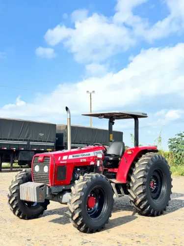 TRATOR MASSEY FERGUSON